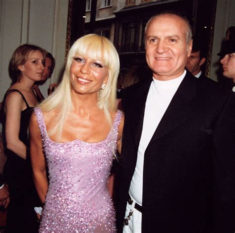 cosa e successo a donatella versace|donatella versace husband.